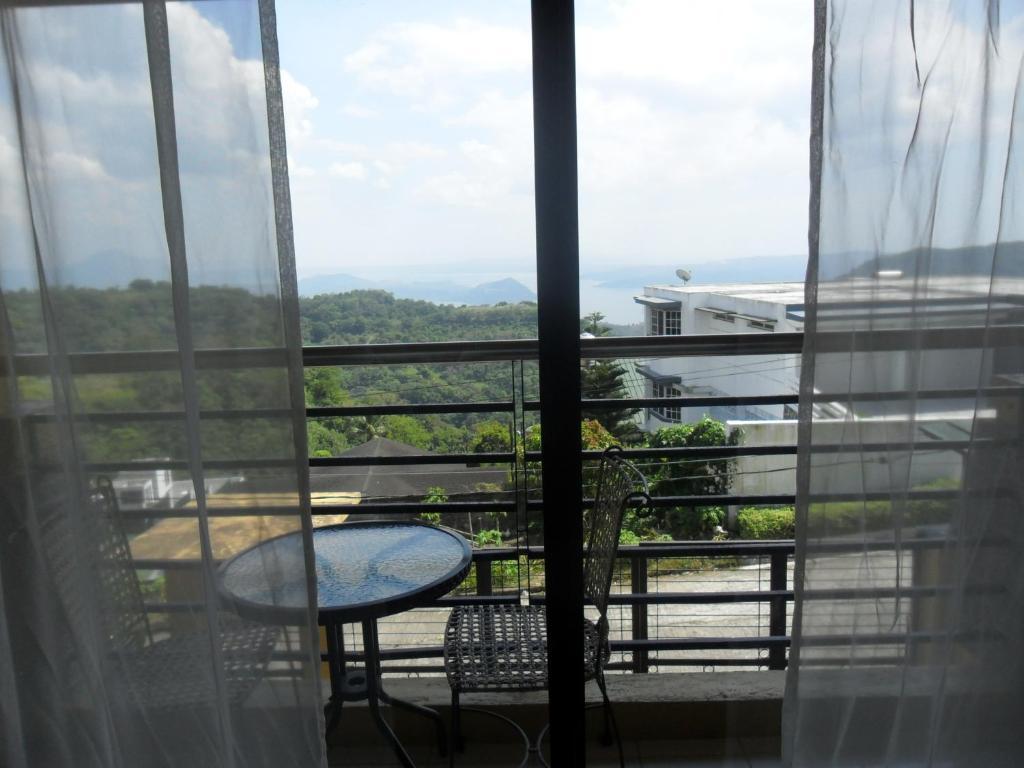 Tagaytay Econo Hotel Tagaytay City Chambre photo