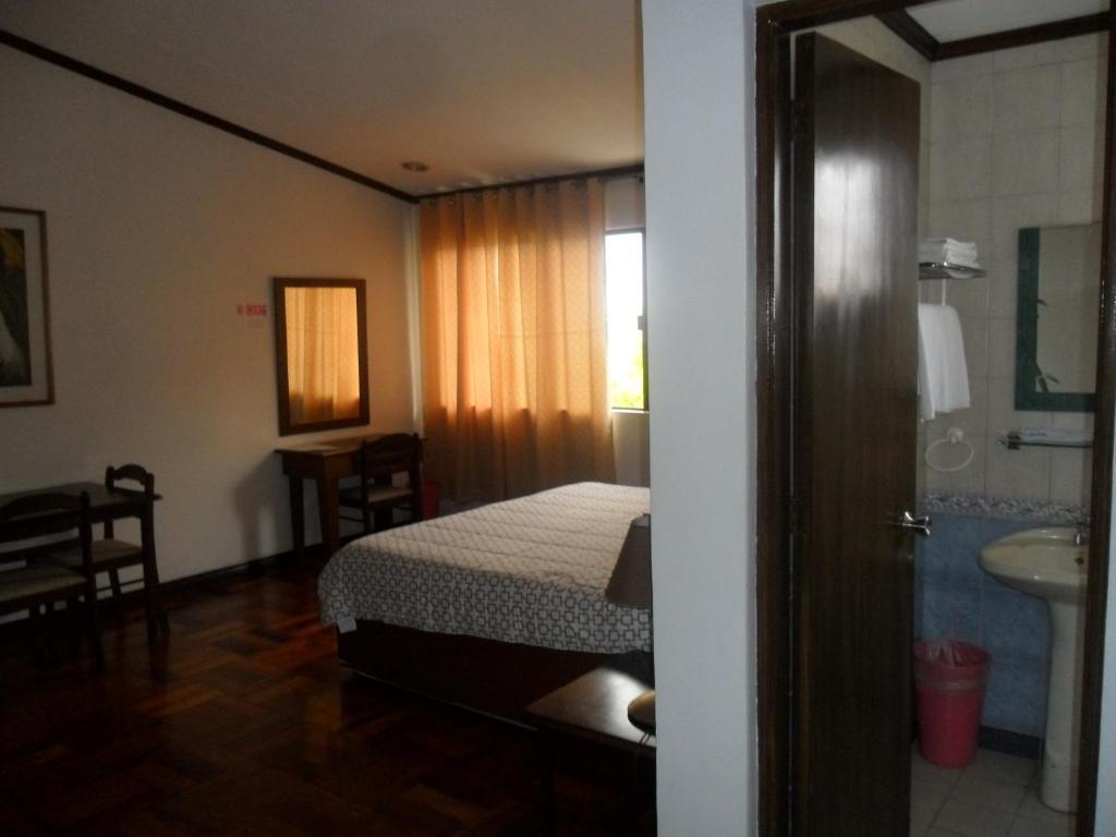 Tagaytay Econo Hotel Tagaytay City Chambre photo