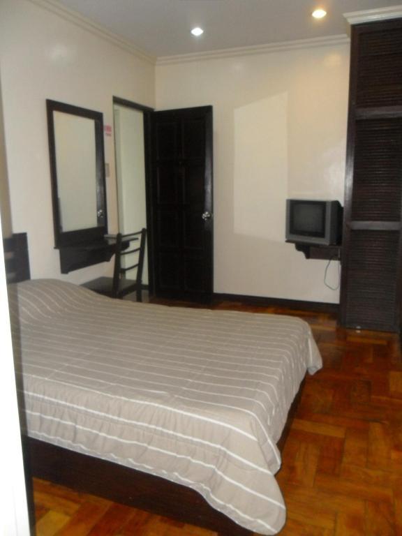 Tagaytay Econo Hotel Tagaytay City Chambre photo